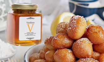 Παραδοσιακοί λουκουμάδες με μέλι